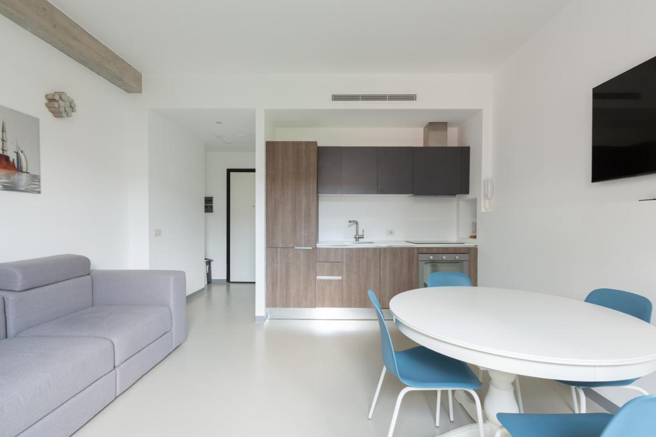 Апартаменты Porta Nuova Bright And Stylish Flat Милан Экстерьер фото